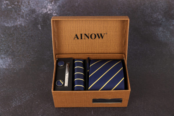 Premium Coordinated Men's Tie Gift Set - Image 4